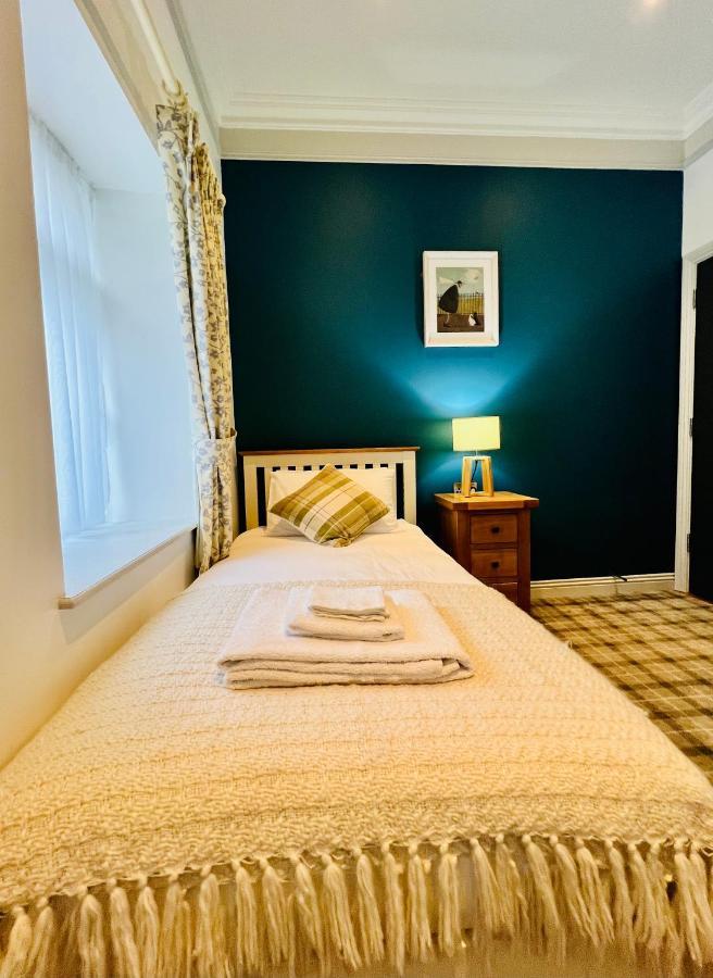 Bed & Breakfast Zoe Bistro & *